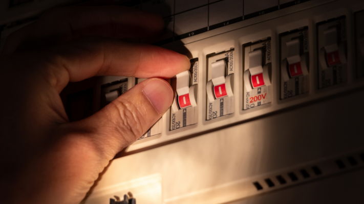 reparación eléctrica urgente Murcia